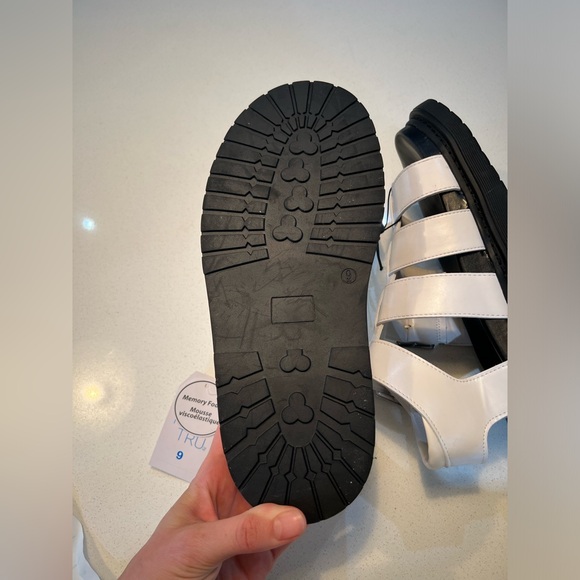 NWT Time and Tru - Doc Marten’s looking sandals. Size 9 - Picture 3 of 7